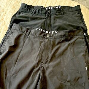 Set of 2 men’s Hurley shorts